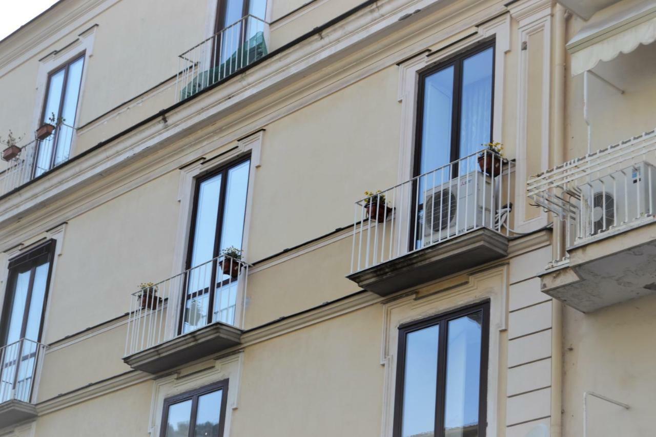 La Piccola Sorrento Hotel Exterior foto